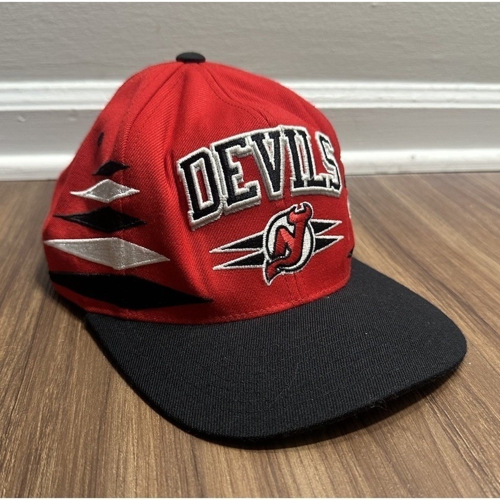 Vintage Mitchell & Ness NHL New Jersey Devils Hockey Adjustable Hat Red